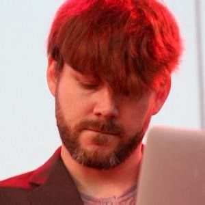 Meet your Posher, Demian